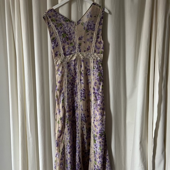 TWINSET Purple Floral and Lace Long Dress M Italian 44 - Picture 8 of 9